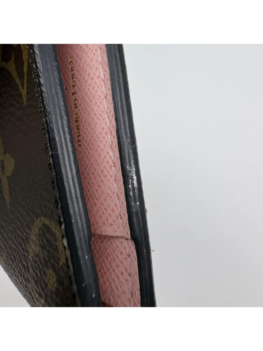 Louis Vuitton Portefeuille Zoe Trifold Wallet Compact Monogram Rose Velours